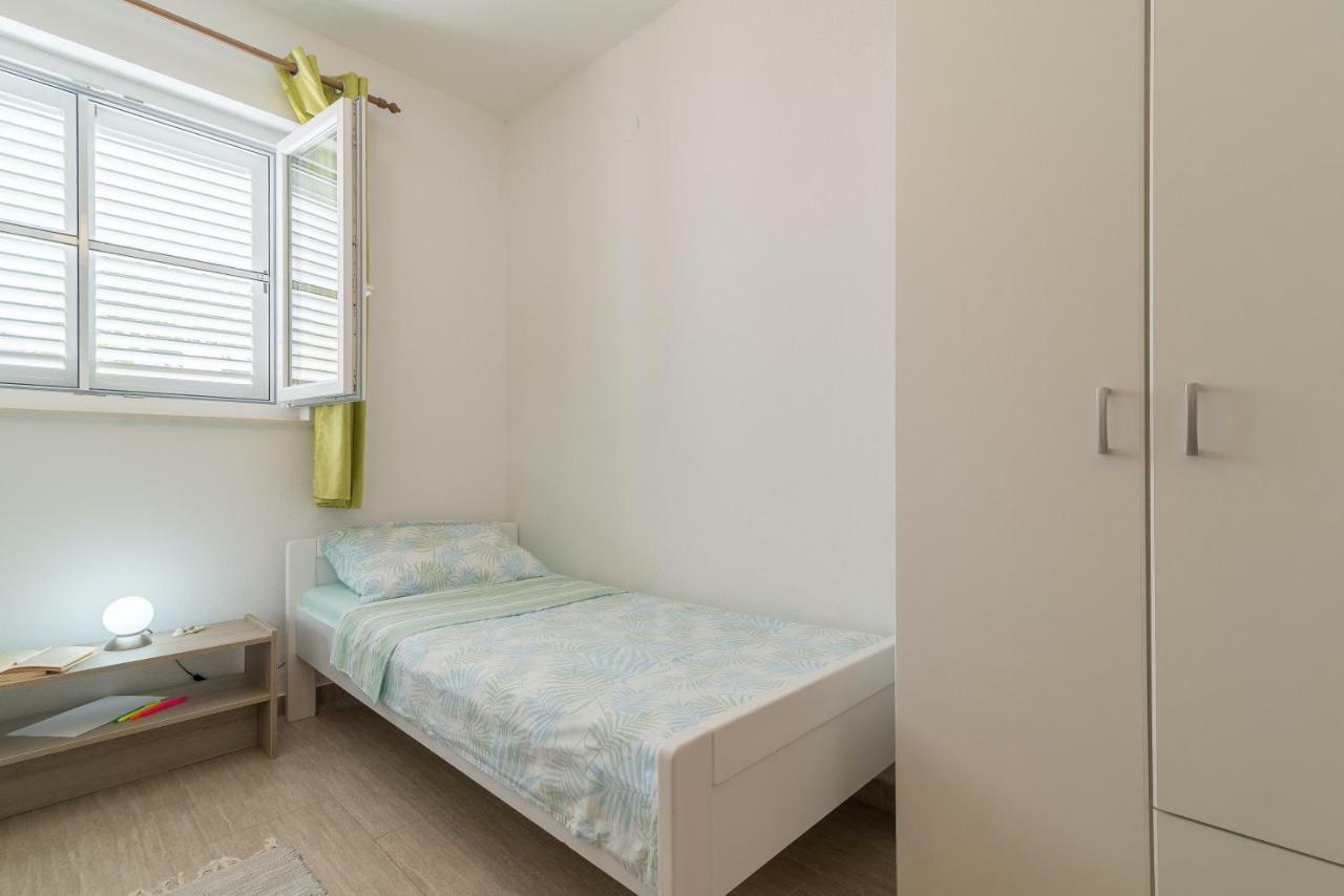 Apartmani Jelić Vinjerac Bagian luar foto